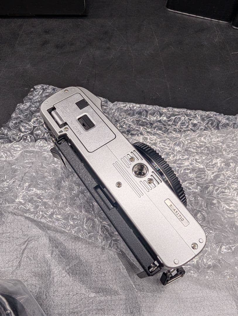 【新品同様】OM SYSTEM PEN E-P7 EZダブルズームキット