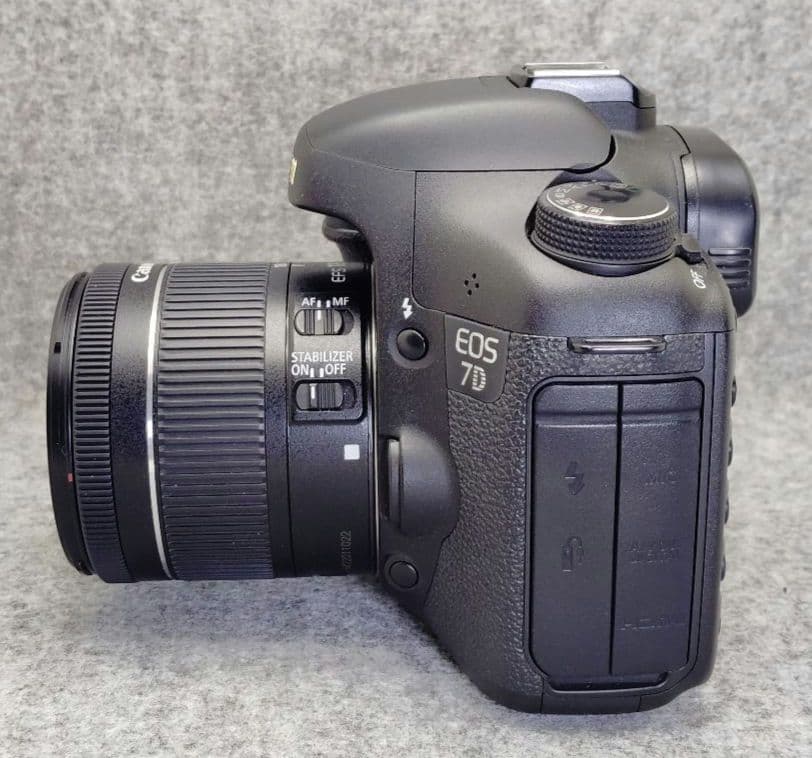 Canon EOS 7D 標準ズームレンズ付