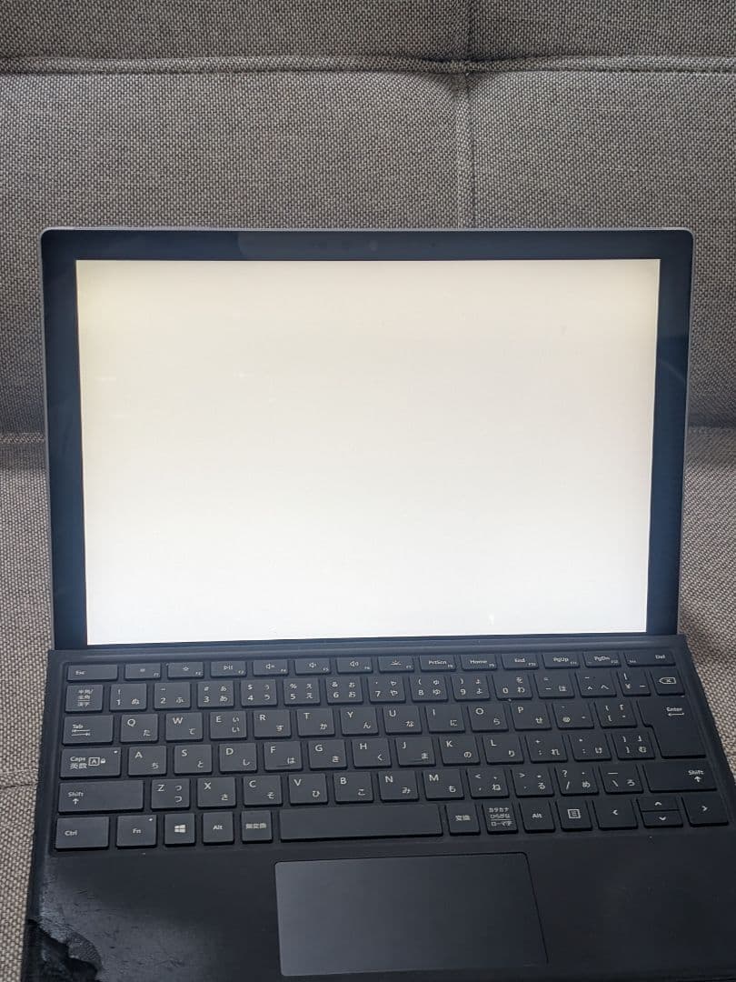 Surface Pro 7 i5 8GB 128GBタイプカバー付きZ