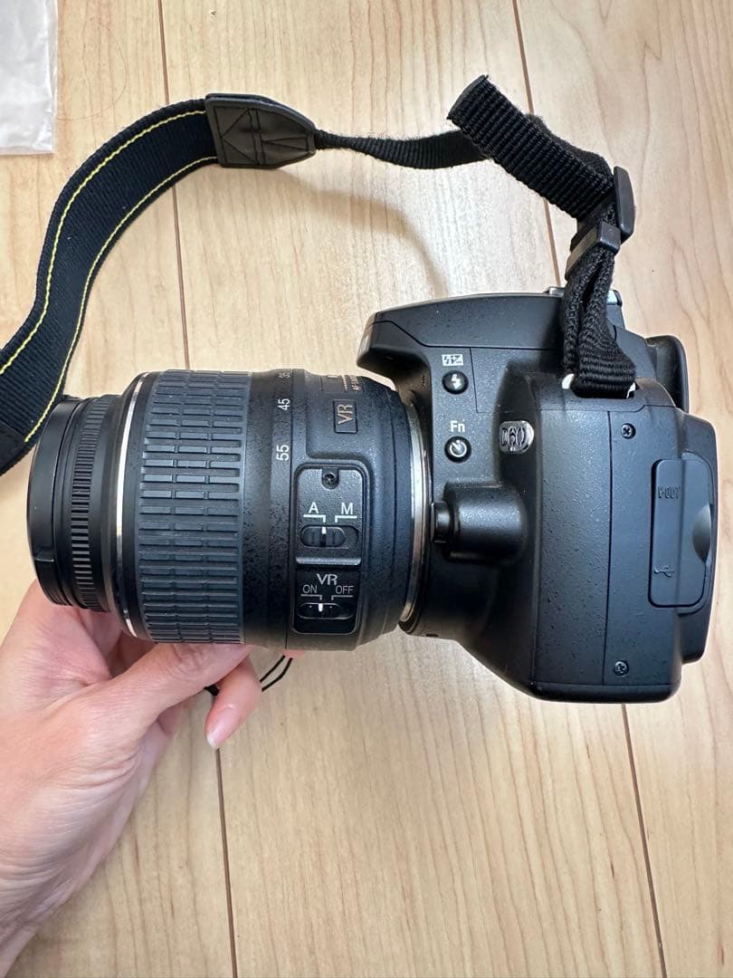 Nikon D60 18-55 VR Kit 本体