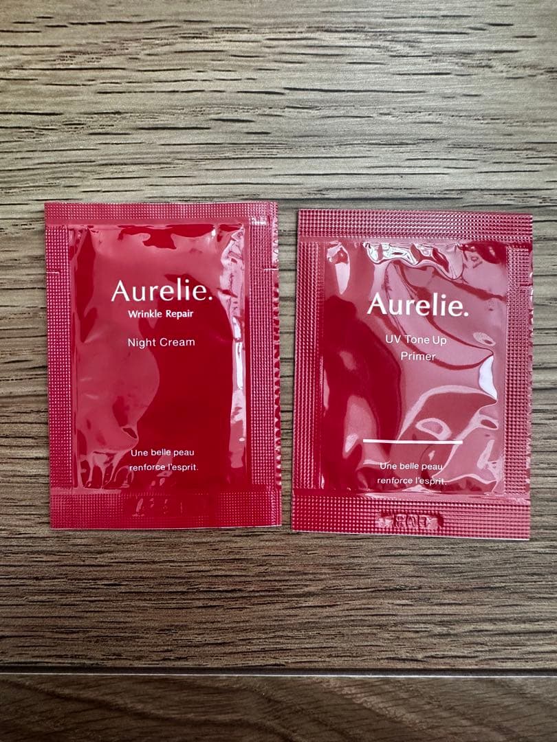 Aurelie オレリー　ブーストローション　リンクルリペアセラム　メグミ