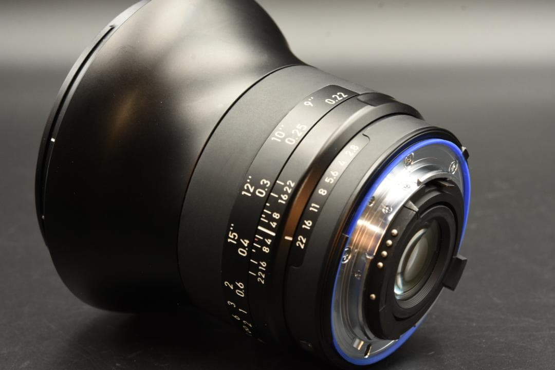 Carl Zeiss Milvus 21mm F2.8 ZF.2 レンズ