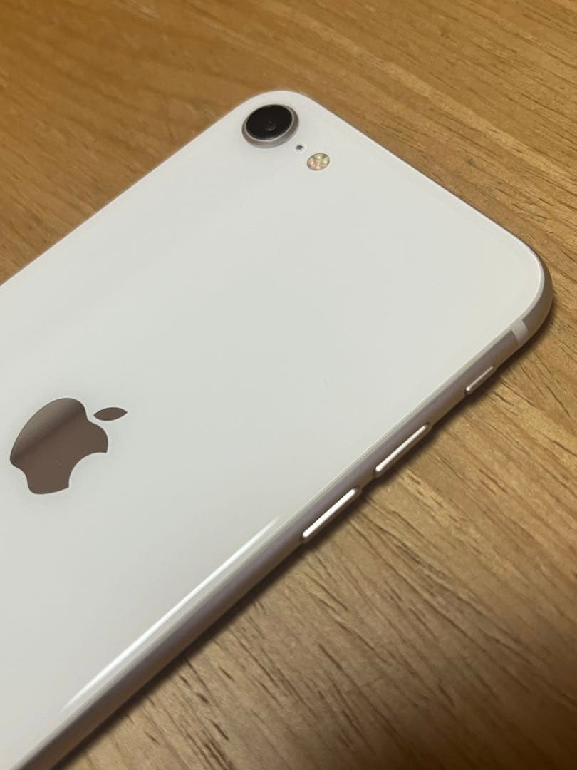 iPhone SE3 第三世代64GB 本体