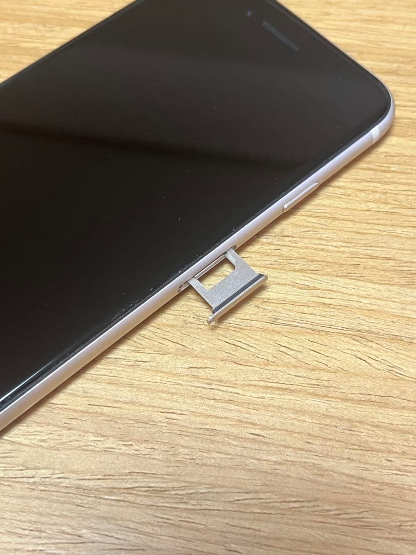 iPhone SE3 第三世代64GB 本体
