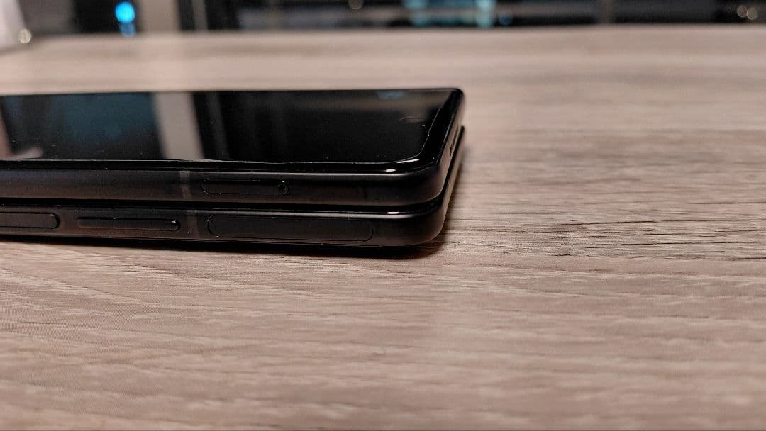 美品 SIMフリー Galaxy z fold3 国内版 Sペン 替芯 カバー付