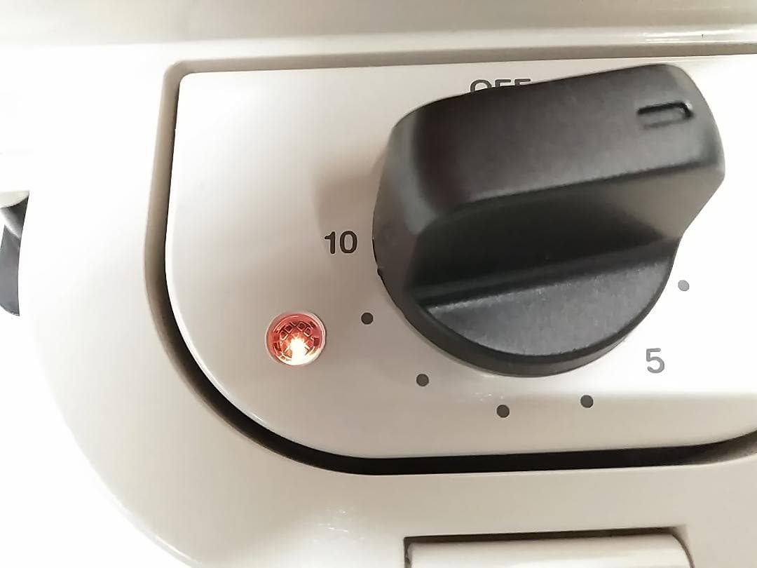 ブルーノ ホットサンドメーカーダブル スヌーピー BOE069-ECRU ●