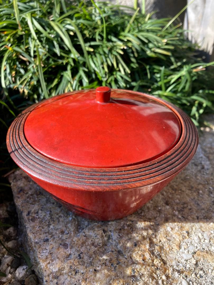 京都　赤色 漆器 菓子器 蓋付き　ヴィンテージ