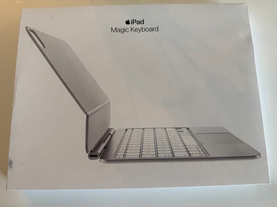 Magic Keyboard 11インチ　iPad pro m4、m5用