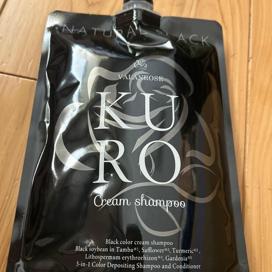 カラーリング・白髪染め VALANROSE KURO Cream shampoo 400g