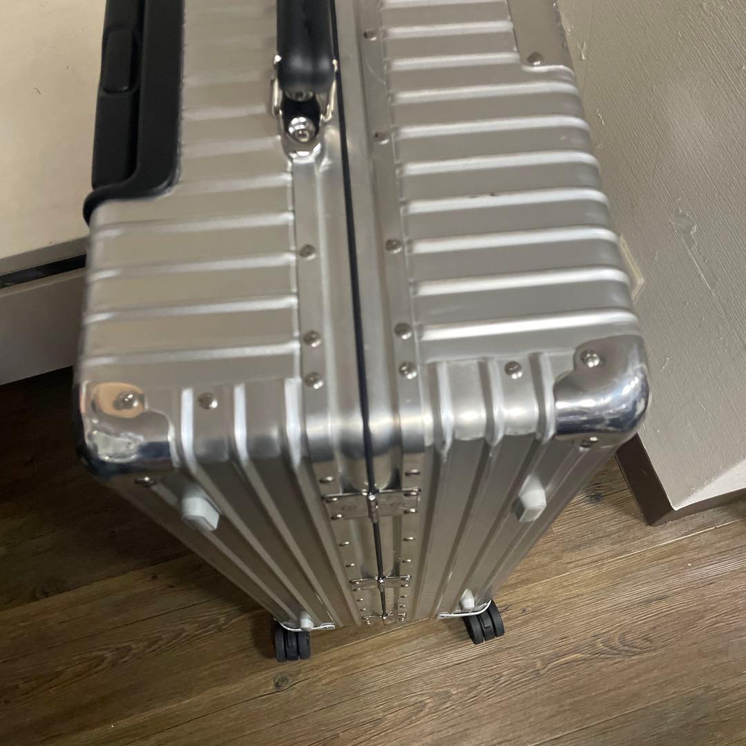 生涯保証 付属品完備 RIMOWA CLASSIC チェックインL 84L