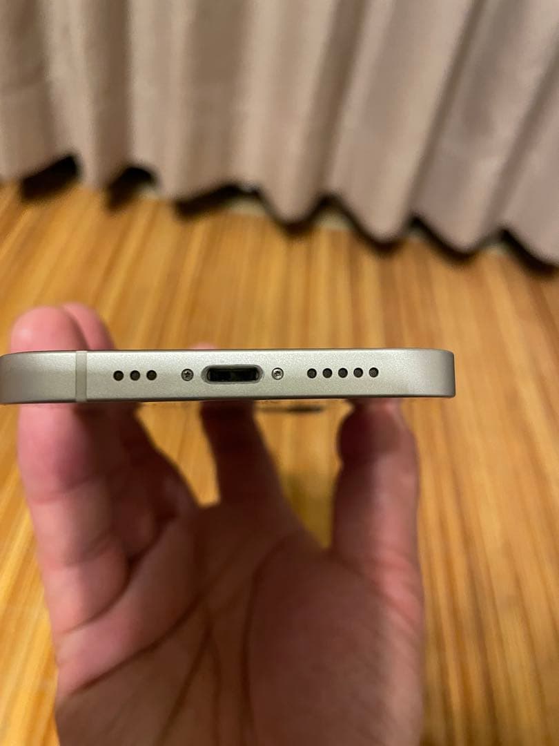 iPhone12 128GB ホワイト SIMフリー バッテリー77%