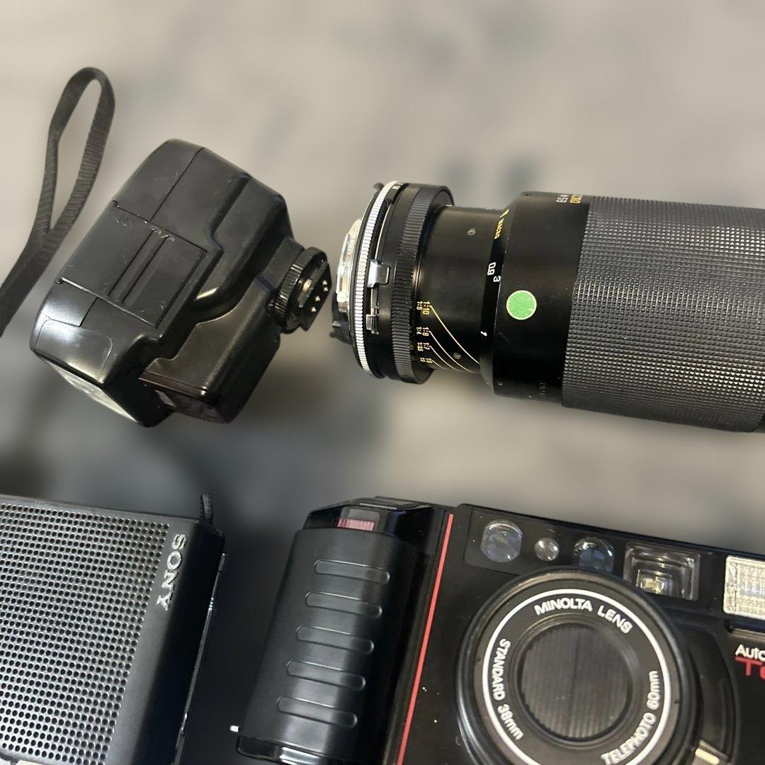 フィルムカメラRicoh 、Canon 、SONYカセットレコーダーまとめ売り