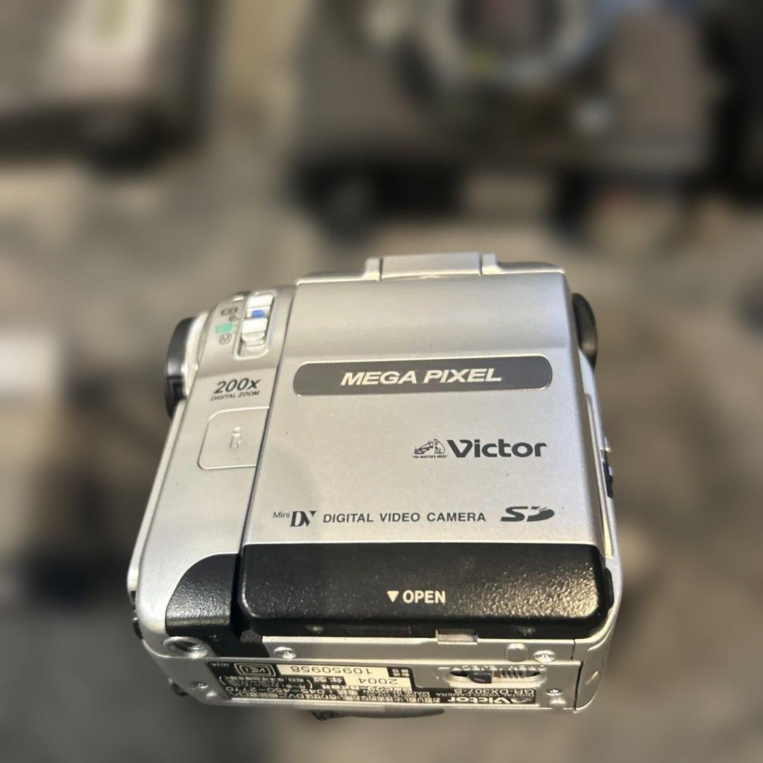 フィルムカメラRicoh 、Canon 、SONYカセットレコーダーまとめ売り