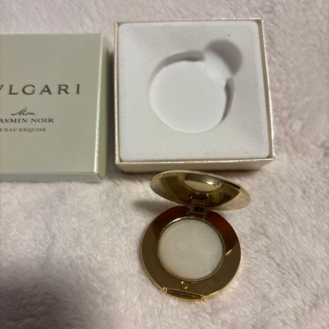 BVLGARI Mon Jasmin Noir 香水 コンパクト