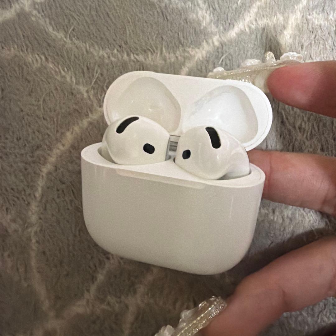 AirPods4 ANC搭載