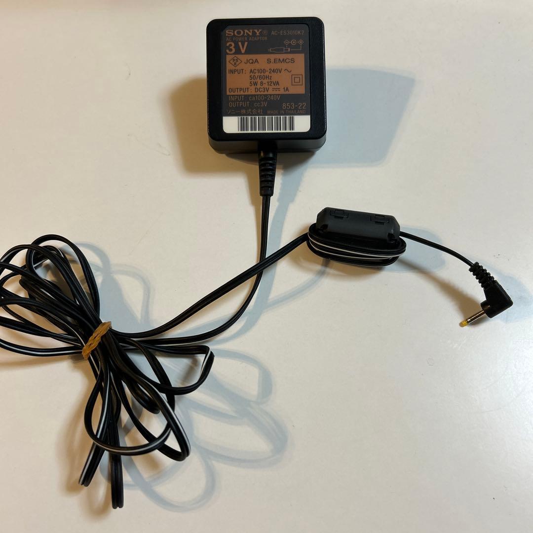 ジャンク品　SONY CDウォークマン D-NE820 WALKMA ホワイト