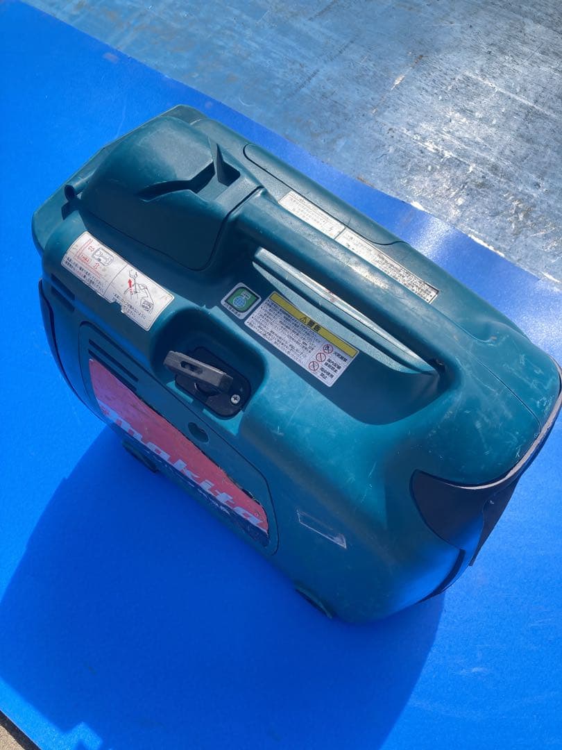 makita G140IS インバータ発電機（1400W相当）