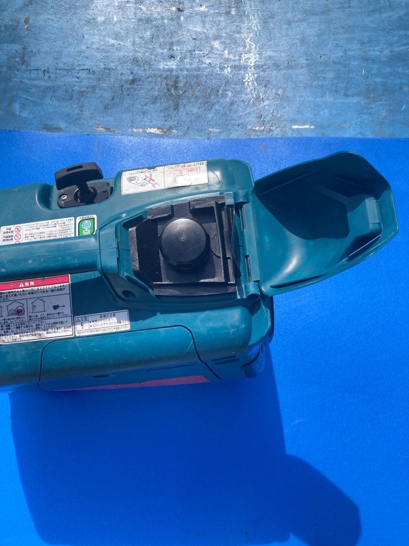 makita G140IS インバータ発電機（1400W相当）