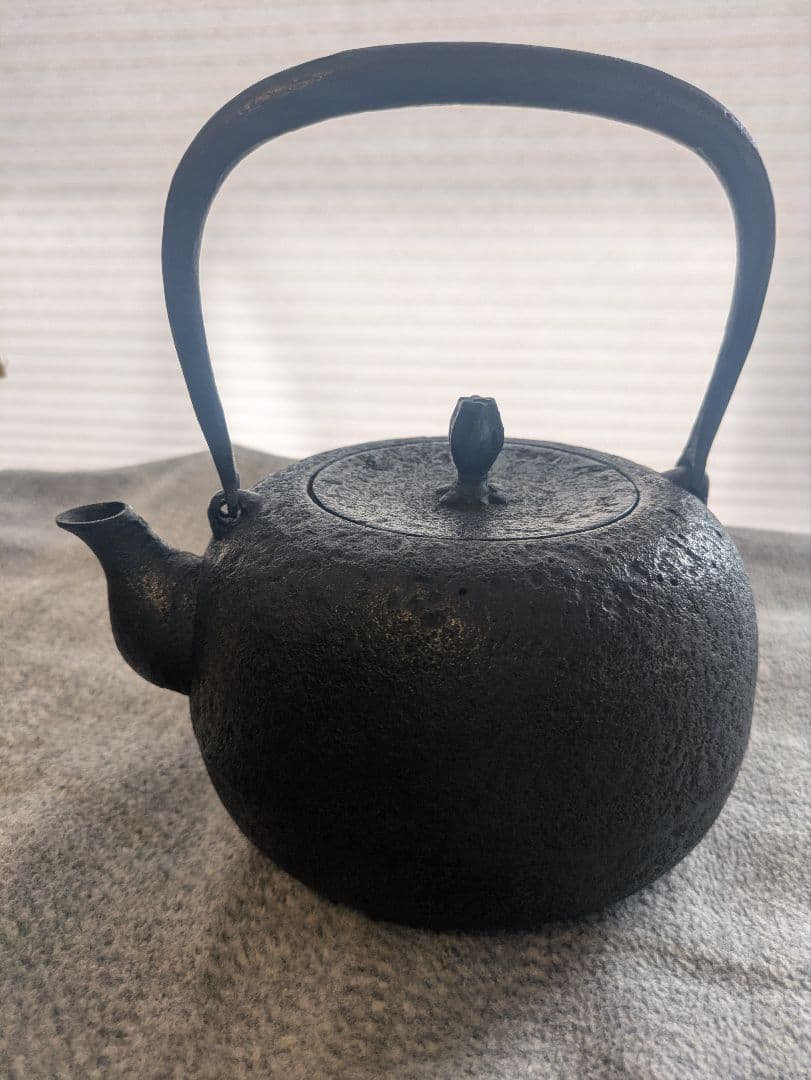 釜定工房　柚子肌　鉄瓶