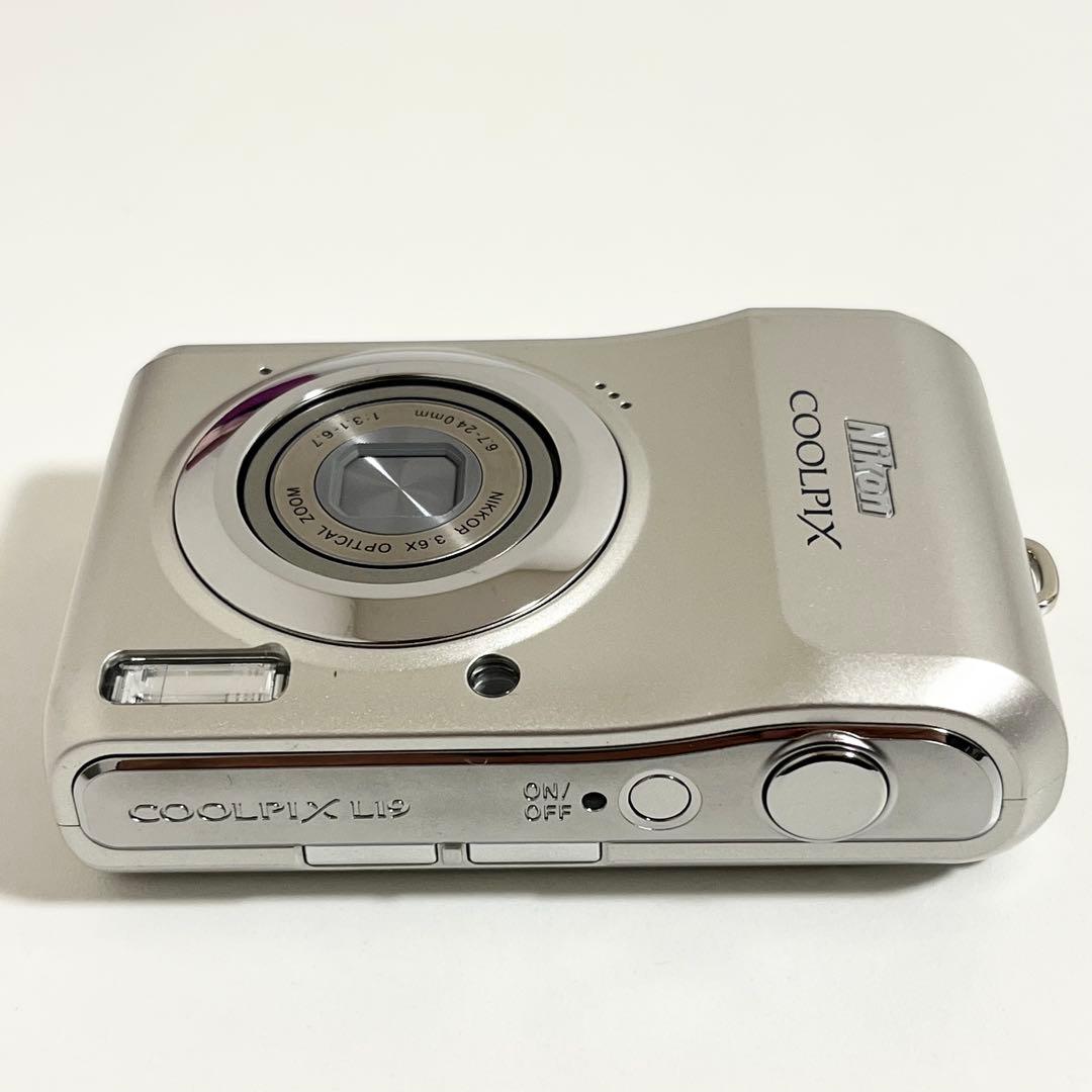 デジタルカメラ Nikon coolpix L19