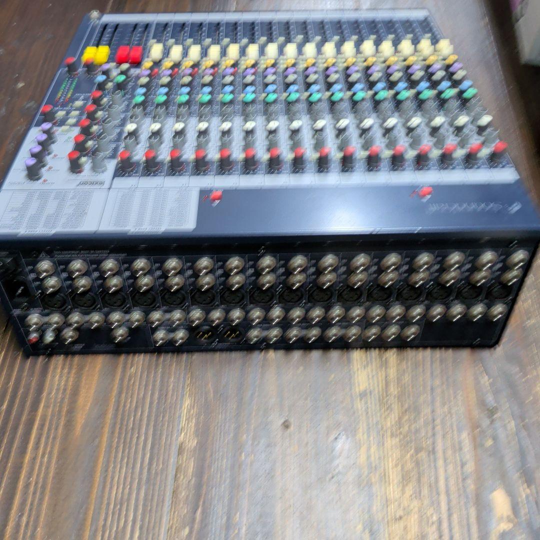 Soundcraft アナログミキサー 16チャンネル
