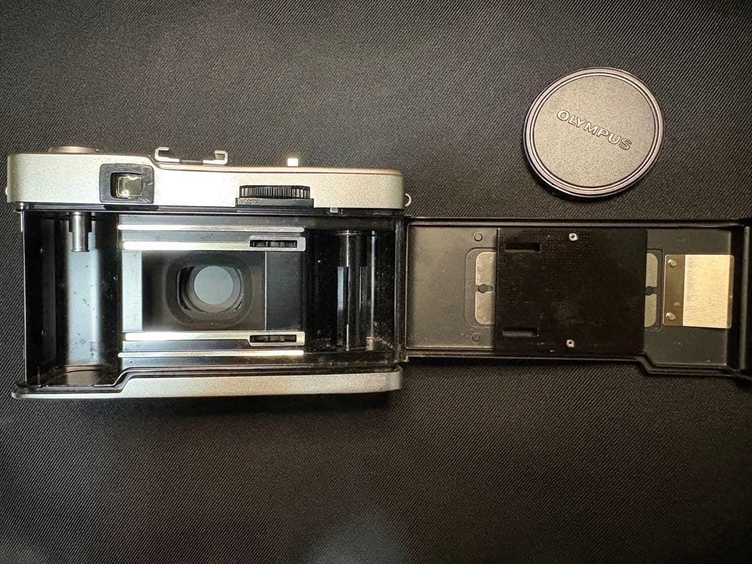 OLYMPUS TRIP 35 コンパクトフィルムカメラ