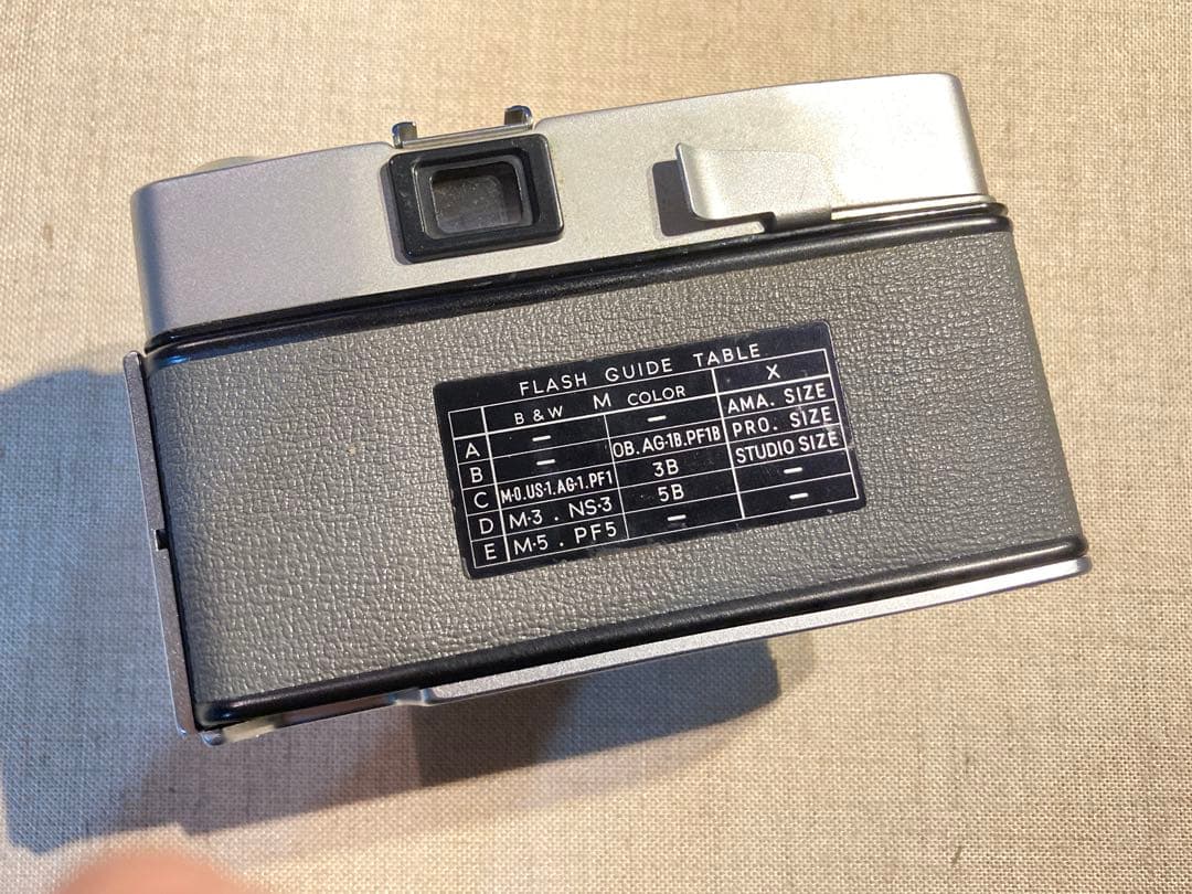 かわいい！　レトロなレンジファインダーカメラ　MINOLTA uniomat