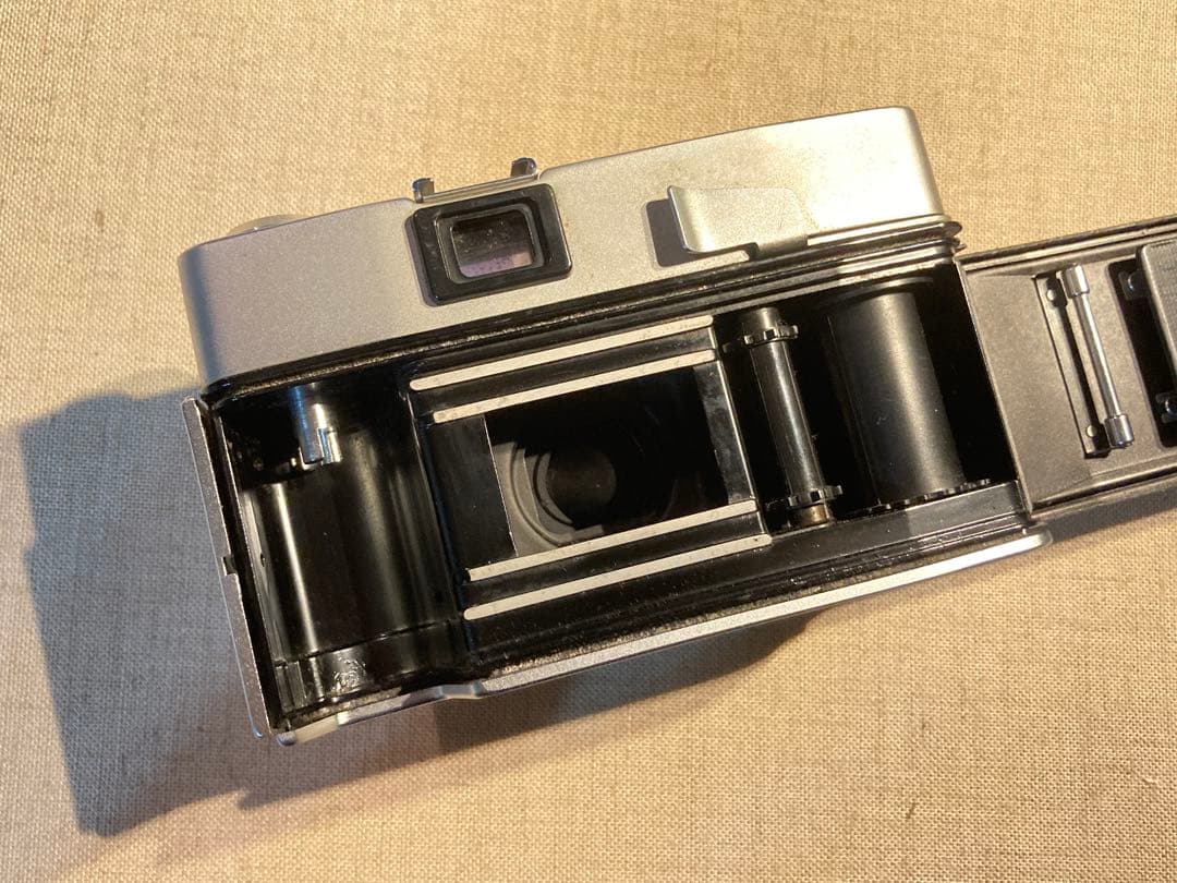 かわいい！　レトロなレンジファインダーカメラ　MINOLTA uniomat