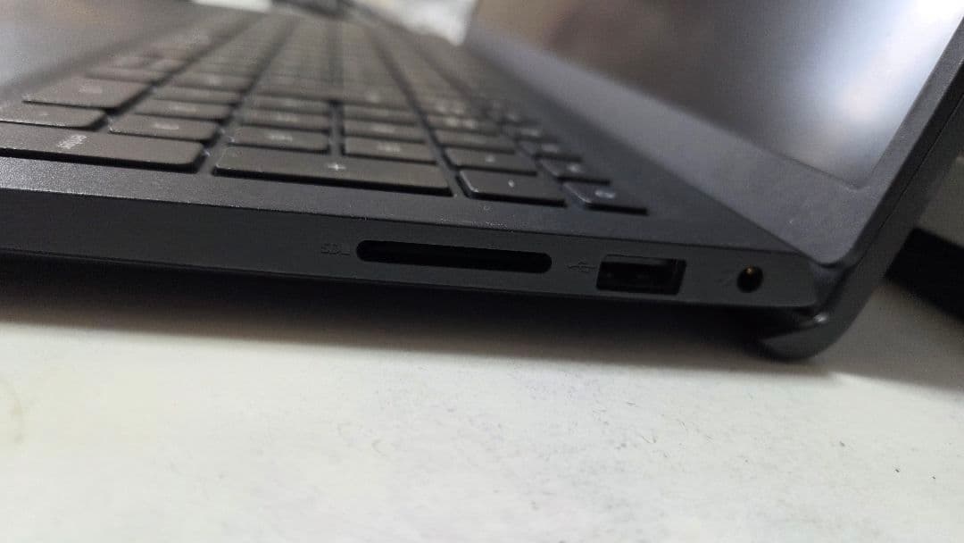 ​【ジャンク品】DELL Inspiron Ryzen 7 7730 16GB