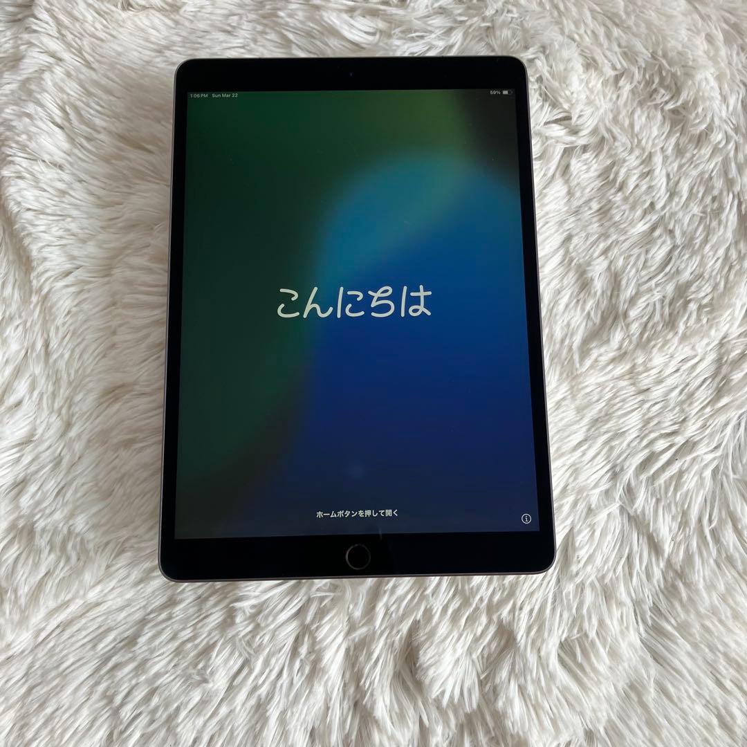 【完動品】iPad Air3 64GB SIMフリー 【すぐ発送】【極美品】