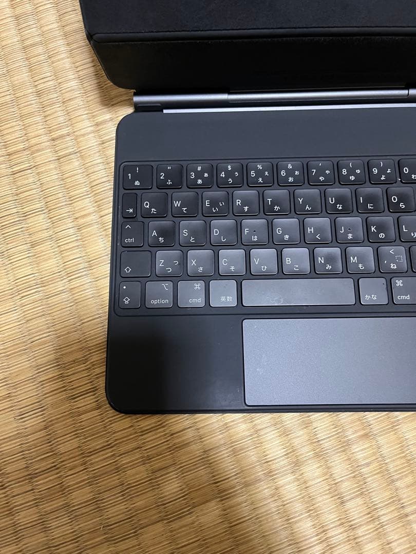 マジックキーボード Magic Keyboard Folio 11インチ
