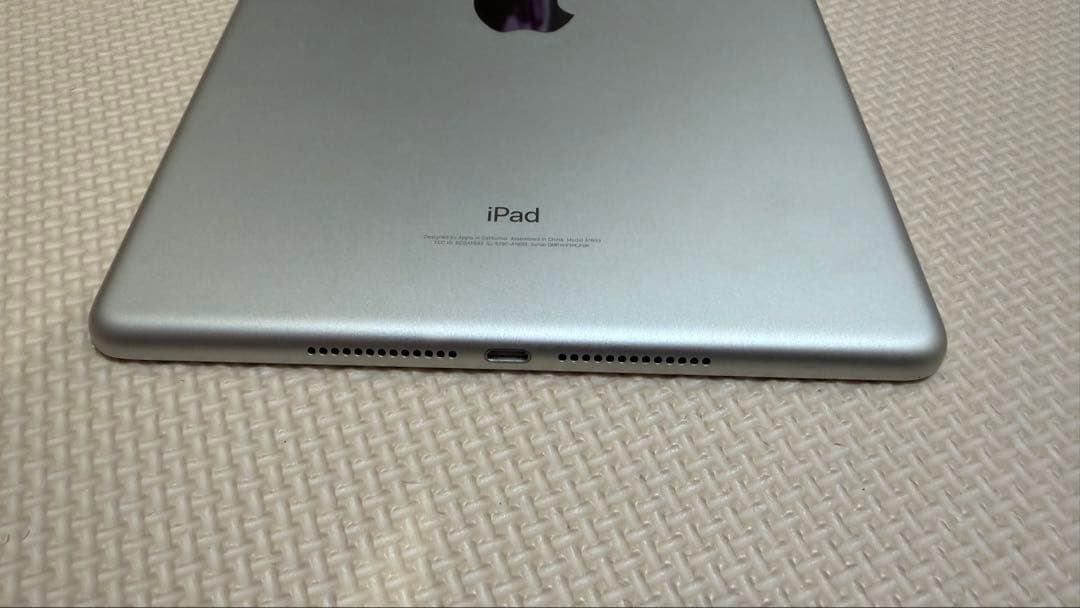 み*く様 Apple iPad 第6世代 32gb シルバー