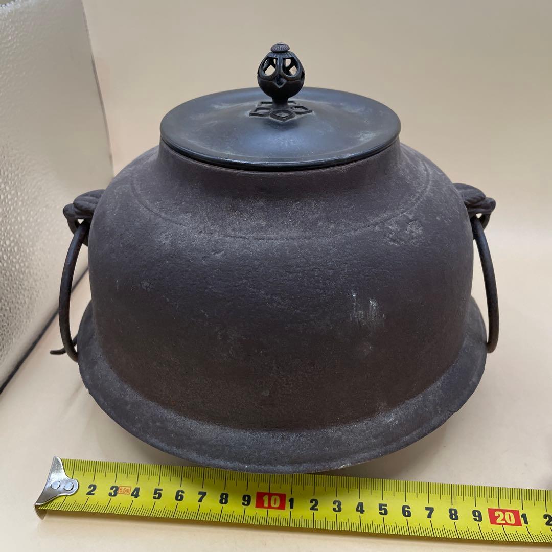 茶道具　風炉釜　茶釜　鉄釜　筒釜　釜環付　茶道　工芸品