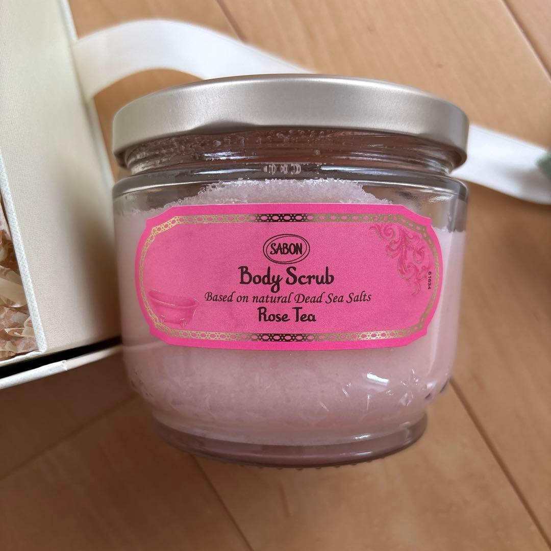 わ*ん様 SABON シャワーオイル ボディスクラブ　バスボール