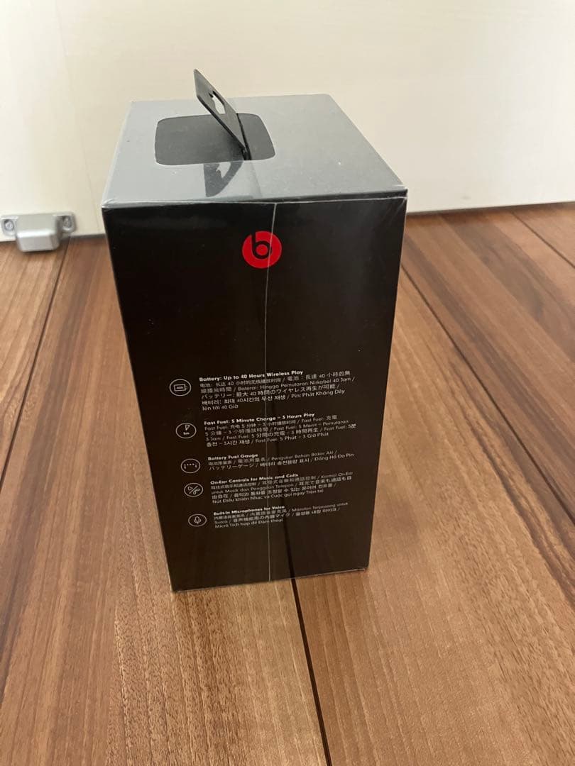 ヘッドホン BEATS SOLO3
