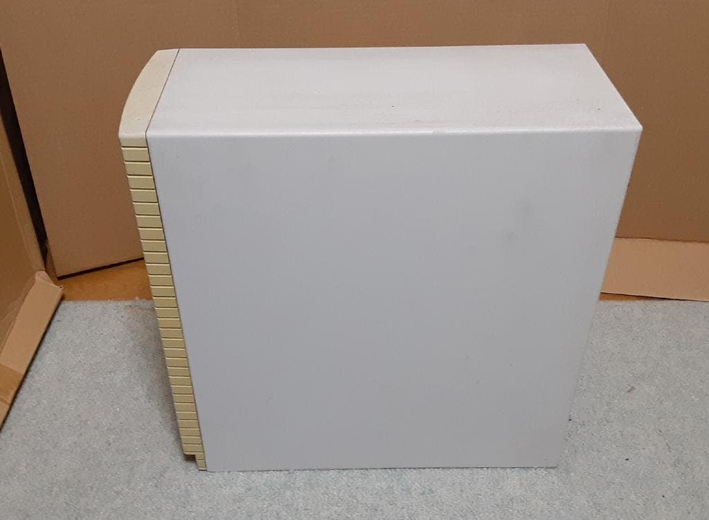 自作PC用ミドルタワー PC AT ケース、新品・未使用・未開封