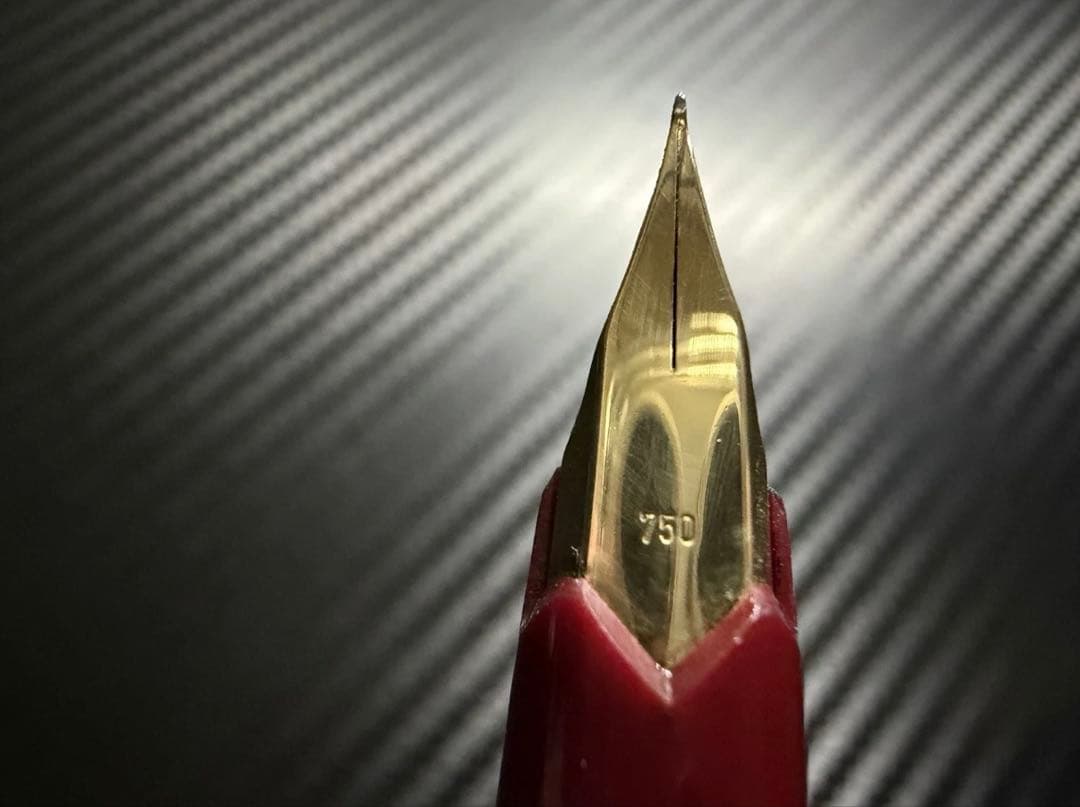 美品 モンブラン No.121 ボルドー EF 極細字 万年筆 18K