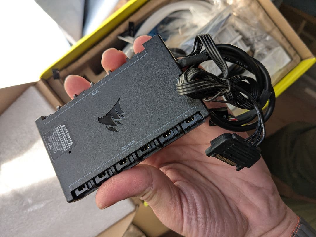 Corsair iCUE H100i ELITE 240mm水冷クーラー