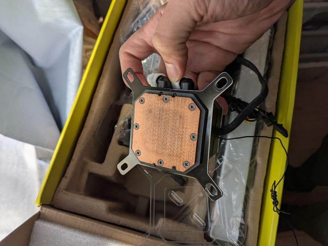 Corsair iCUE H100i ELITE 240mm水冷クーラー