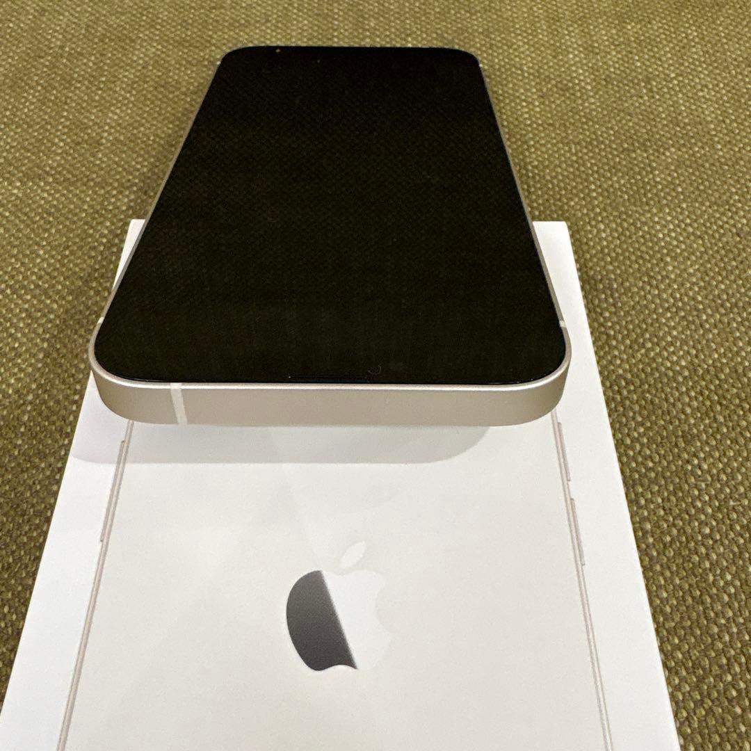 f*3様 Apple iPhone 13 ホワイト 本体