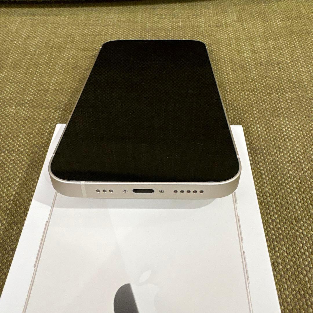 f*3様 Apple iPhone 13 ホワイト 本体