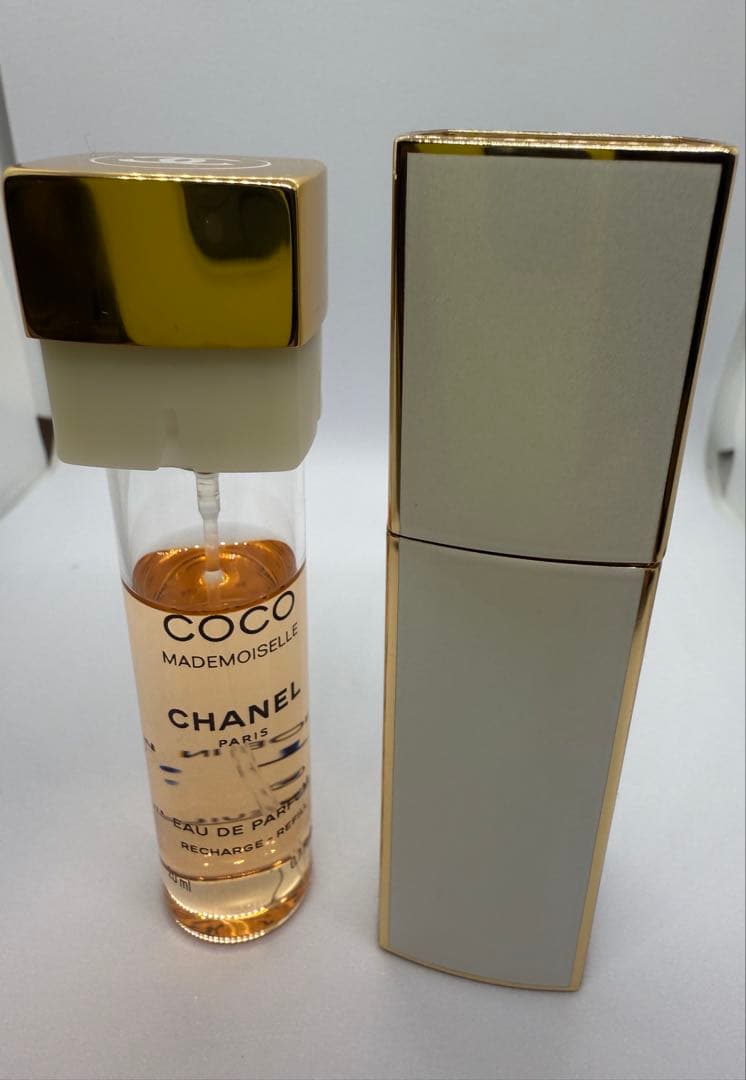 CHANEL COCO MADEMOISELLE 香水ボトル　シャネル香水