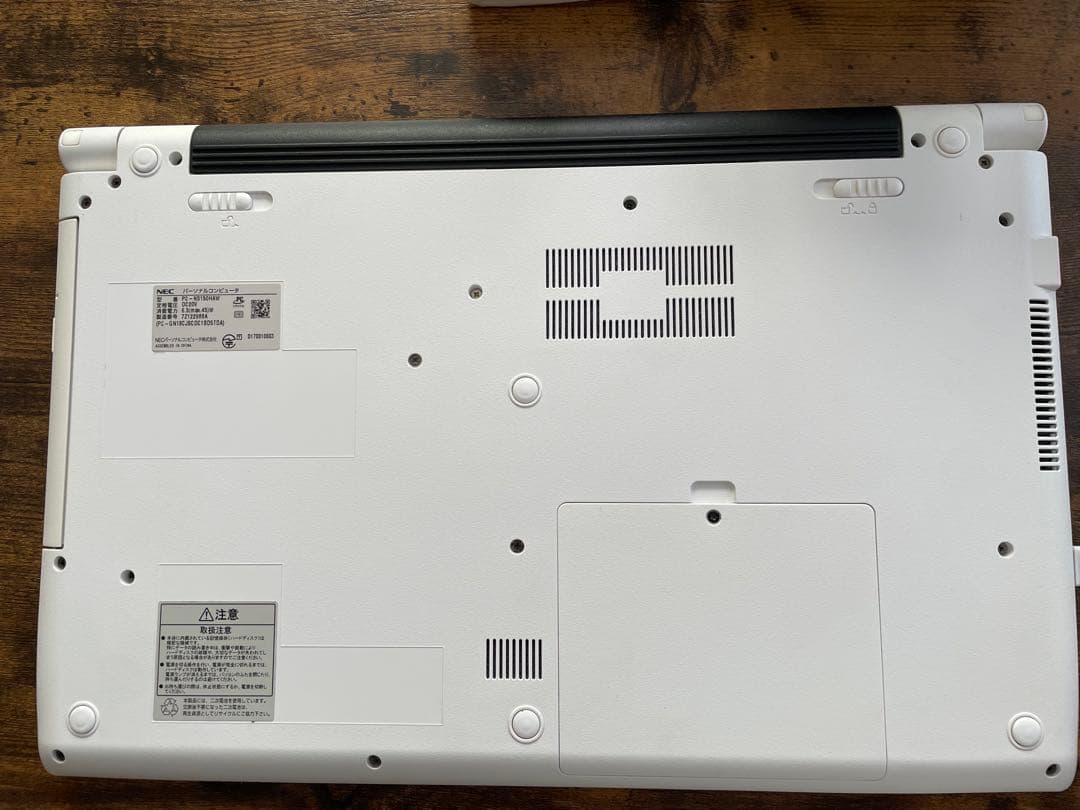 初期化済み　薄型ノートパソコンNECWindows10カメラ付き