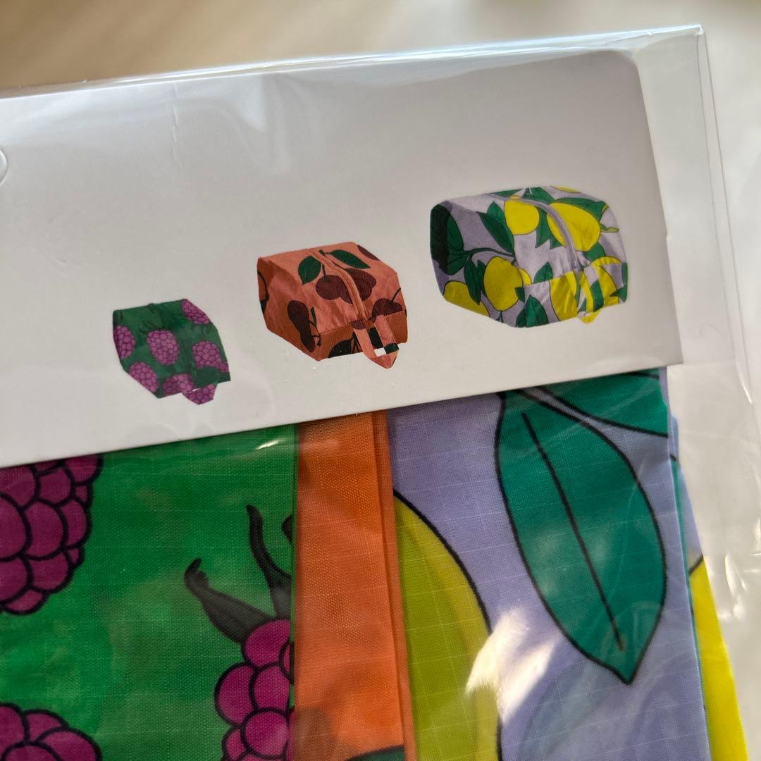 新品　BAGGU 3D Zip Set フルーツ柄