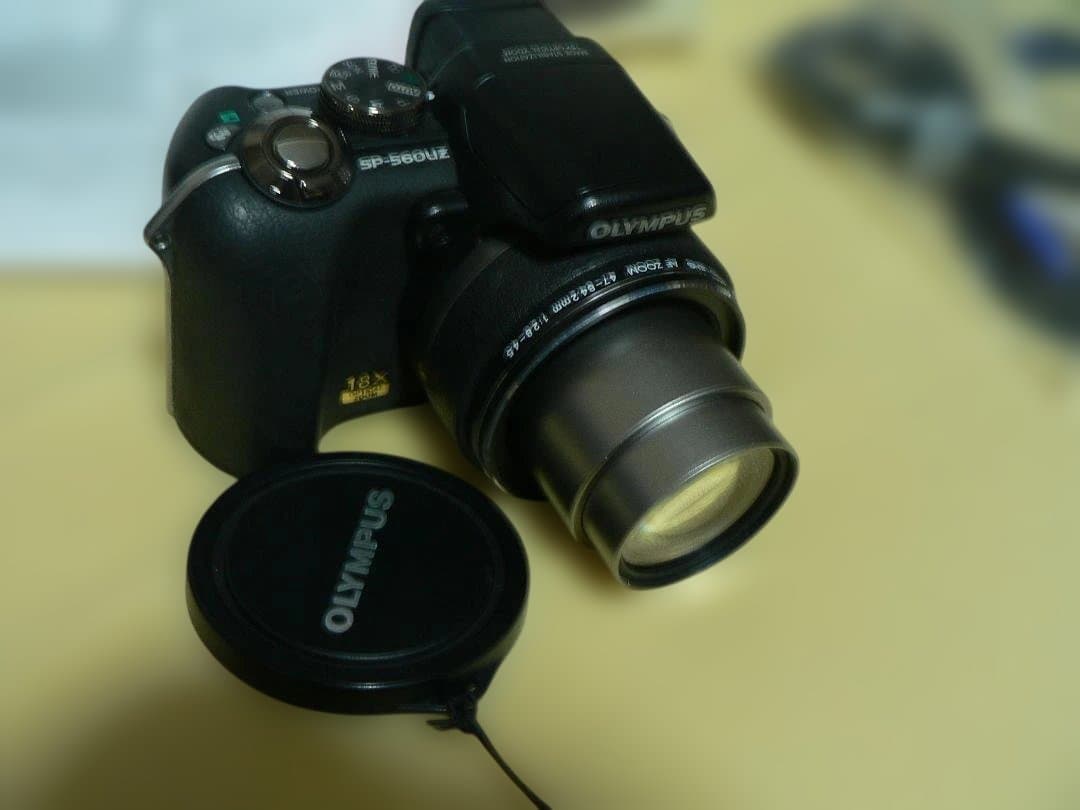 OLYMPUS 　 CAMEDIA SP-560uz