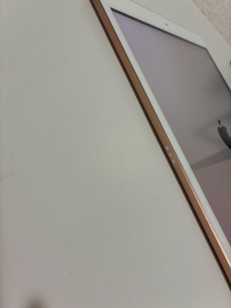 iPad 第7世代 128GB Wi-Fiモデル ゴールド 動作良好 Apple