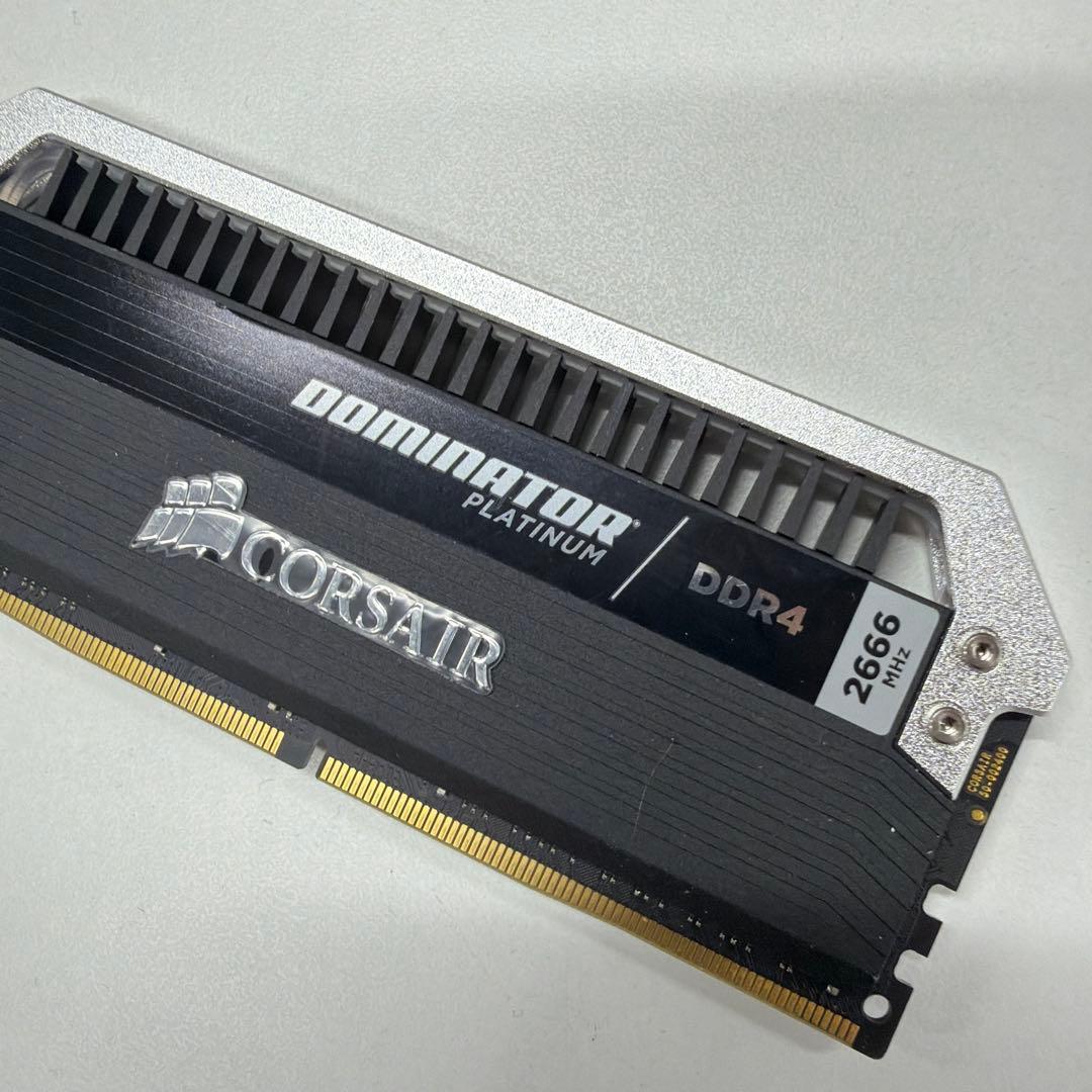 コルセアDOMINATOR DDR4 2666MHz 4枚セット