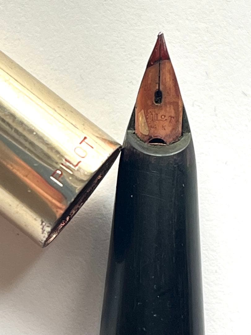 PILOT SUPER 100 万年筆 14K ペン先 ブラック ゴールド