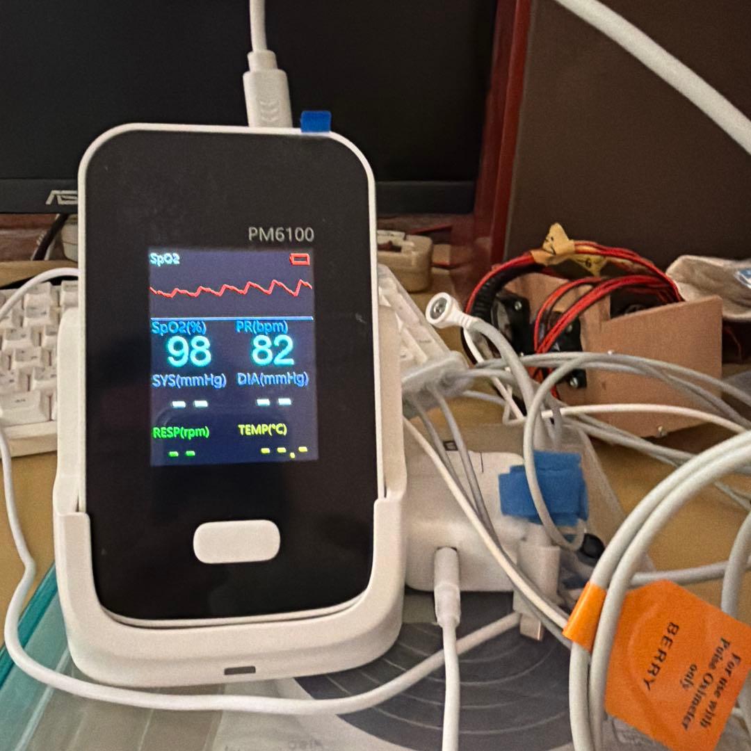 PM6100 生体モニター