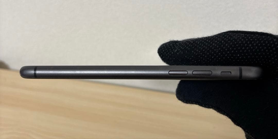 【美品】iPhone 11 ブラック 64GB au バッテリー72％